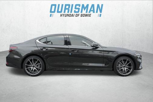 2026 Genesis G70 2.5T RWD