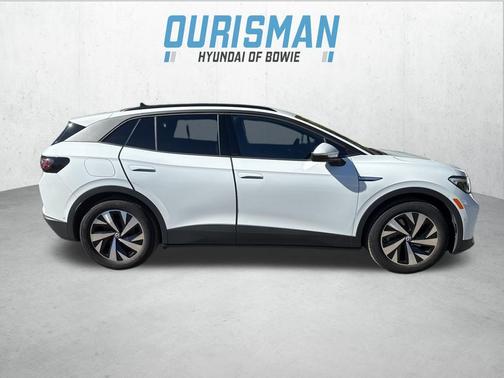 2023 Volkswagen ID.4 Pro