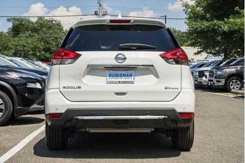2020 Nissan Rogue SV