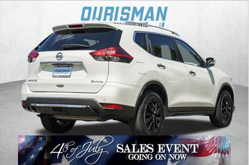 2020 Nissan Rogue SV