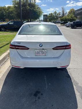 2025 BMW 530 i xDrive