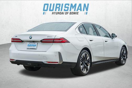 2025 BMW 530 xDrive