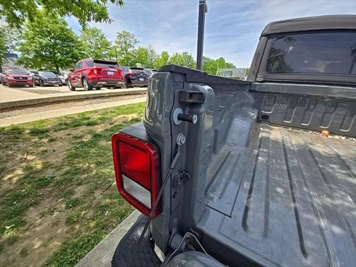 2021 Jeep Gladiator Sport S