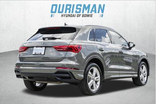 2020 Audi Q3 45 S line Prestige