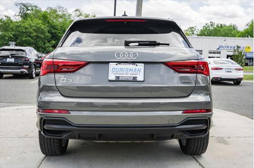 2020 Audi Q3 45 S line Prestige
