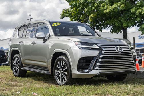 2023 Lexus LX 600 Premium