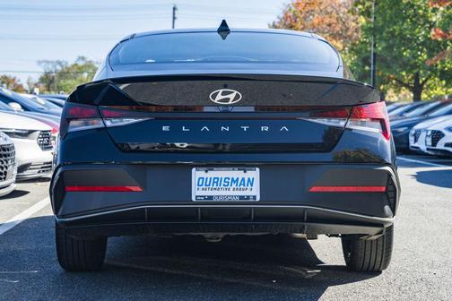 2025 Hyundai ELANTRA Sport