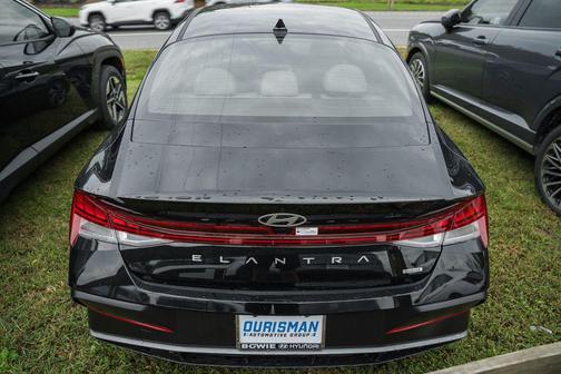 2025 Hyundai ELANTRA HEV Limited