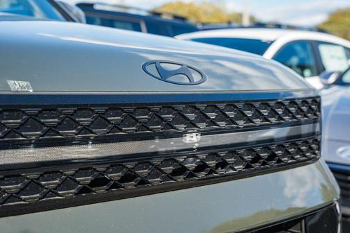 2026 Hyundai SANTA FE HEV Calligraphy