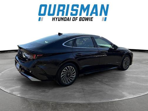 2024 Hyundai SONATA Hybrid Limited