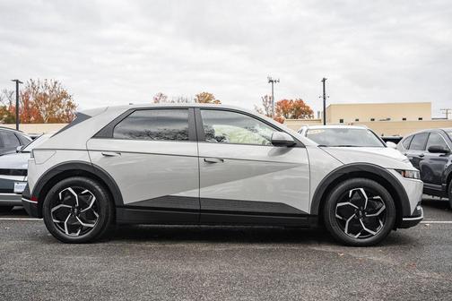 2023 Hyundai IONIQ 5 SEL