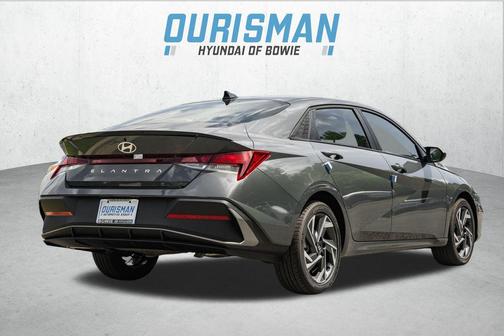 2025 Hyundai ELANTRA Sport