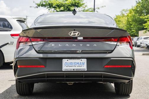 2025 Hyundai ELANTRA Sport