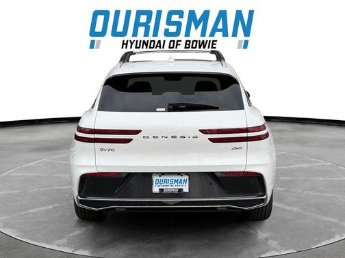 2026 Genesis GV70 2.5T Advanced