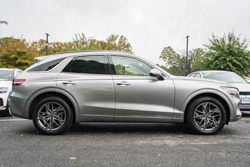 2022 Genesis GV70 2.5T AWD