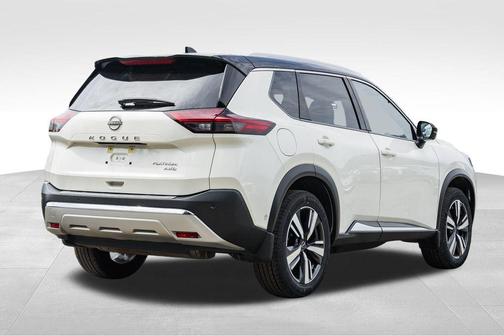 2022 Nissan Rogue Platinum
