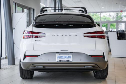 2025 Genesis GV60 Standard AWD