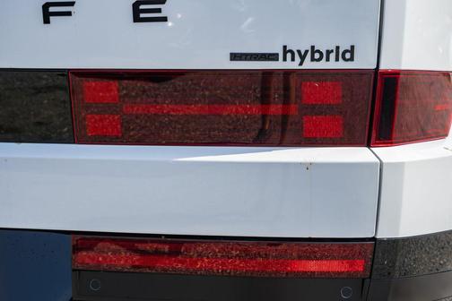 2026 Hyundai SANTA FE HEV Calligraphy