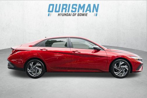 2025 Hyundai ELANTRA Sport
