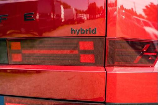 2025 Hyundai SANTA FE HEV Calligraphy