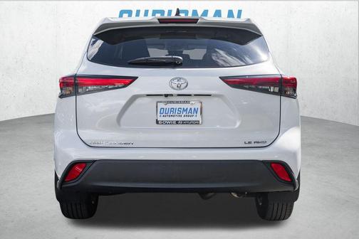 2022 Toyota Highlander LE