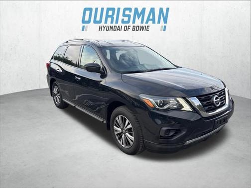 2019 Nissan Pathfinder S