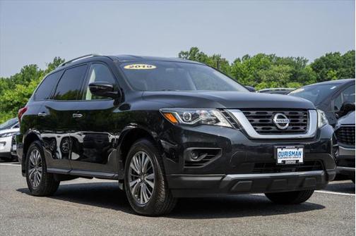 2019 Nissan Pathfinder S