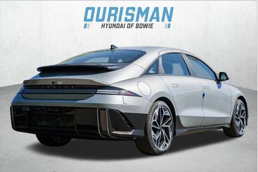 2025 Hyundai IONIQ 6 SEL