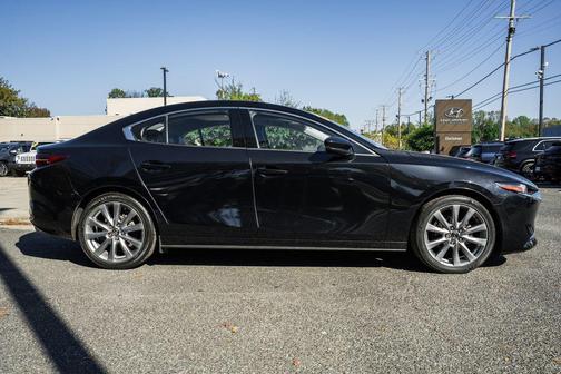 2019 Mazda Mazda3 FWD w/Premium Package