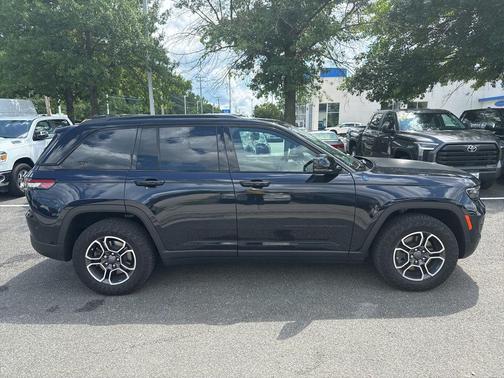 2023 Jeep Grand Cherokee 4xe Trailhawk