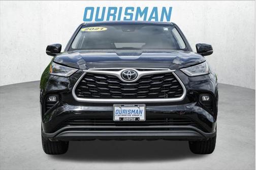2021 Toyota Highlander LE
