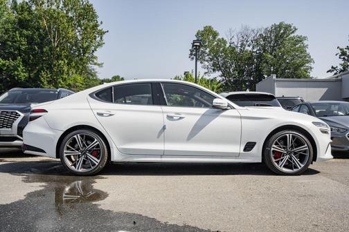 2025 Genesis G70 3.3T AWD Sport Advanced