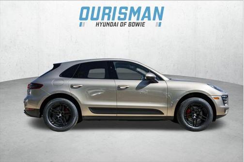 2017 Porsche Macan Base