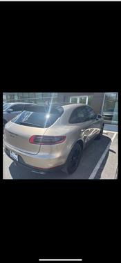 2017 Porsche Macan Base