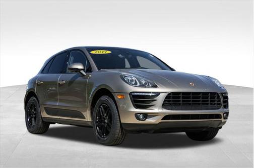 2017 Porsche Macan Base