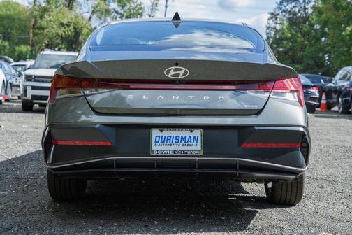 2025 Hyundai ELANTRA HEV Limited
