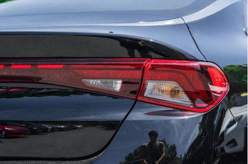 2022 Kia K5 LXS