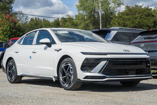 2026 Hyundai SONATA SEL