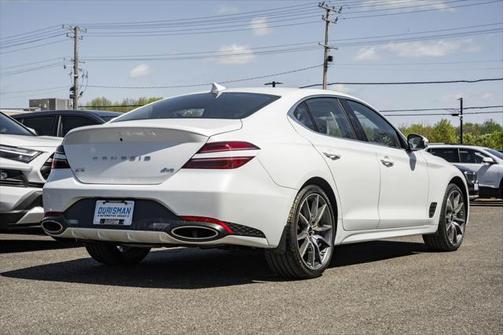 2024 Genesis G70 2.5T AWD