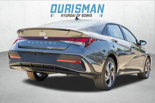2025 Hyundai ELANTRA Sport