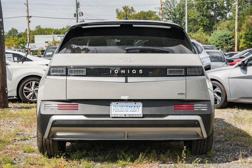 2025 Hyundai IONIQ 5 SEL