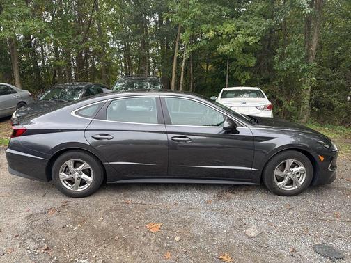 2021 Hyundai SONATA SE