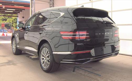 2025 Genesis GV80 2.5T
