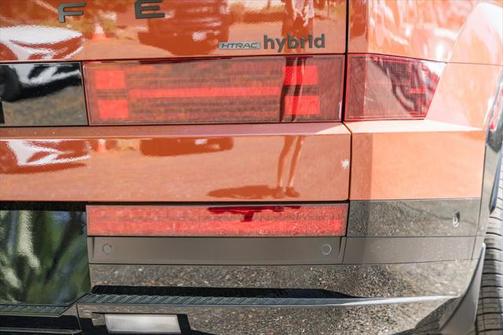 2025 Hyundai SANTA FE HEV Calligraphy