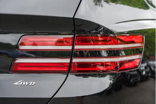 2025 Genesis GV80 2.5T
