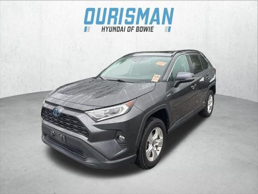 2021 Toyota RAV4 Hybrid XLE