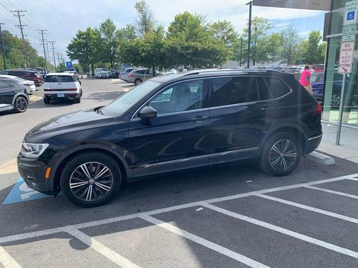 2018 Volkswagen Tiguan 2.0T SEL