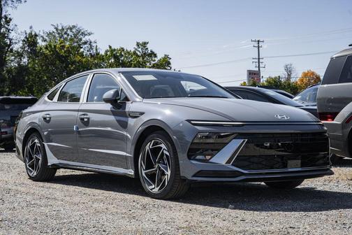 2026 Hyundai SONATA SEL