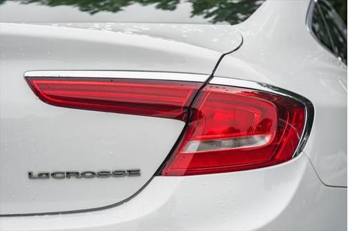 2018 Buick LaCrosse Essence