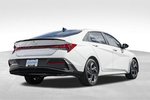 2025 Hyundai ELANTRA Sport